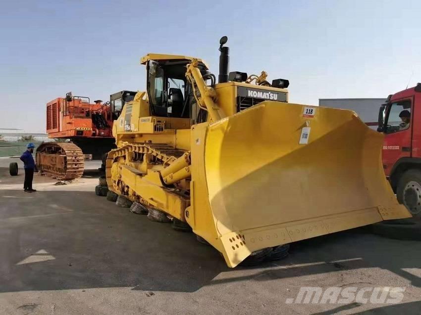 Komatsu d375a Buldožeri guseničari