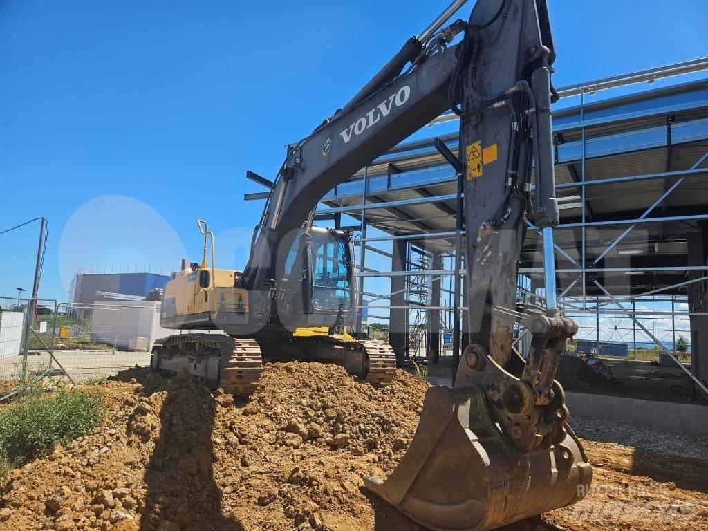 Volvo EC 220 DL Bageri guseničari