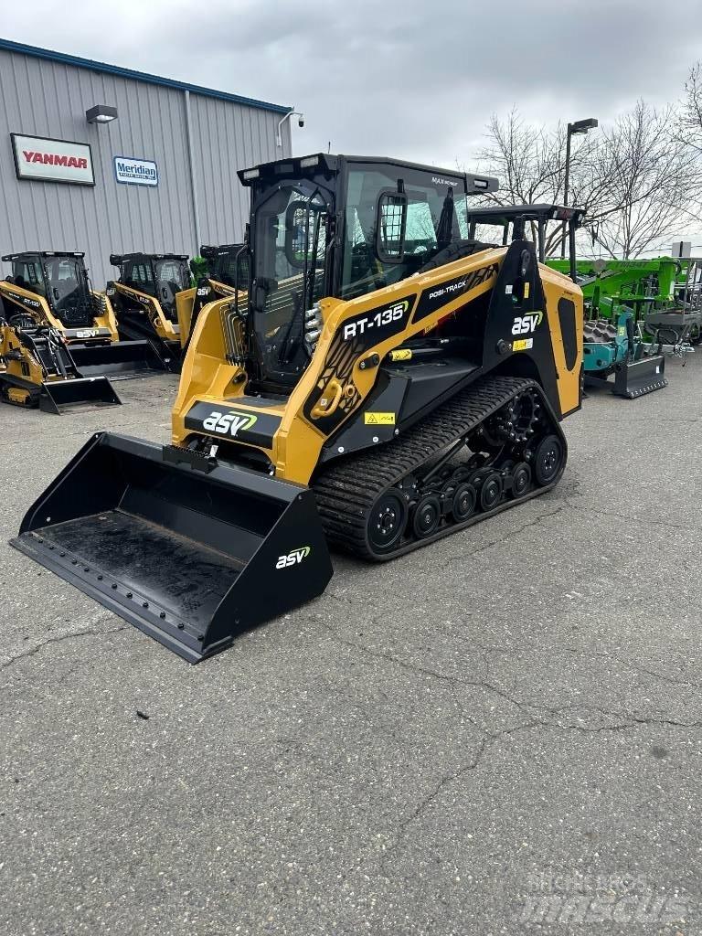 ASV RT135 Skid steer mini utovarivači