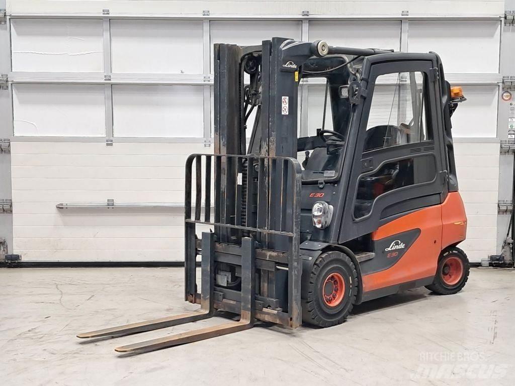 Linde E30-01 Električni viljuškari