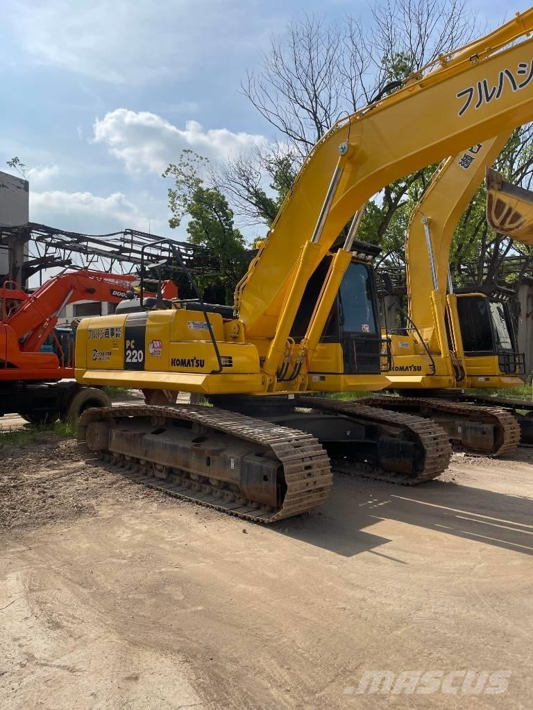 Komatsu PC 220-8 Bageri guseničari