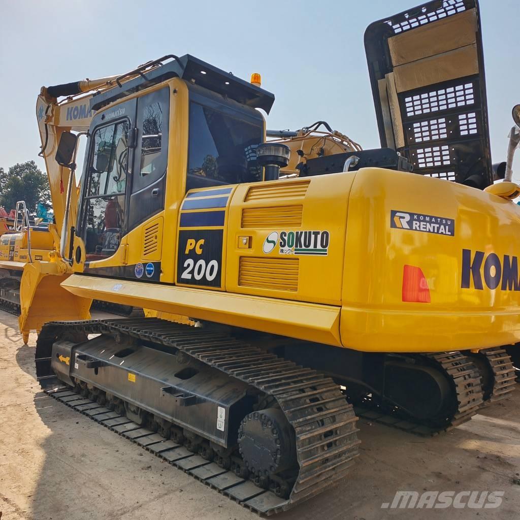 Komatsu PC 200 Bageri guseničari