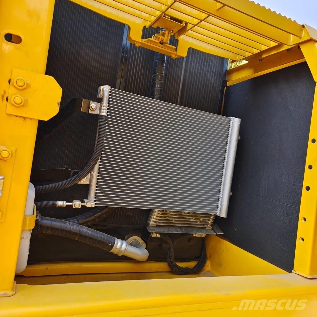 Komatsu PC 200 Bageri guseničari