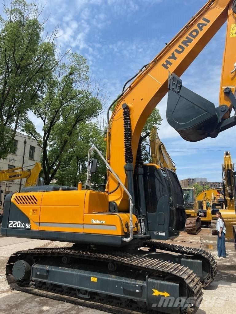 Hyundai 220LC-9S Bageri guseničari