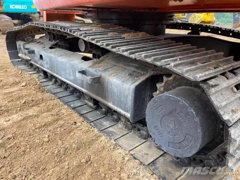 Doosan 220-7 Bageri guseničari