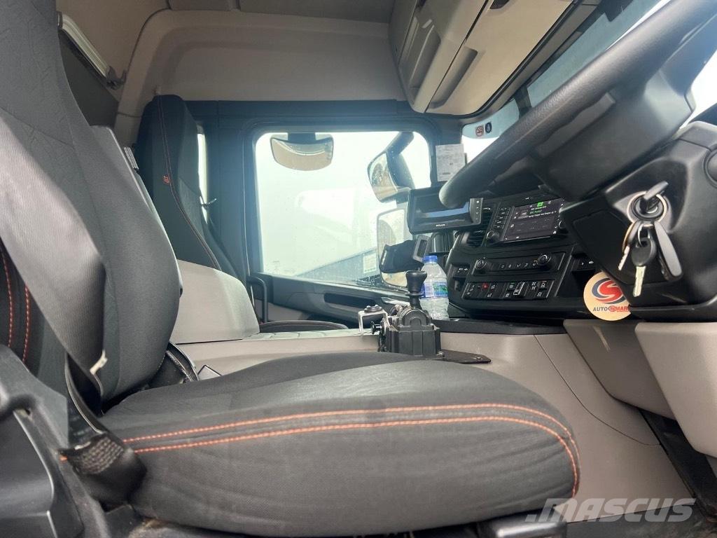 Scania P450 XT Kiperi kamioni