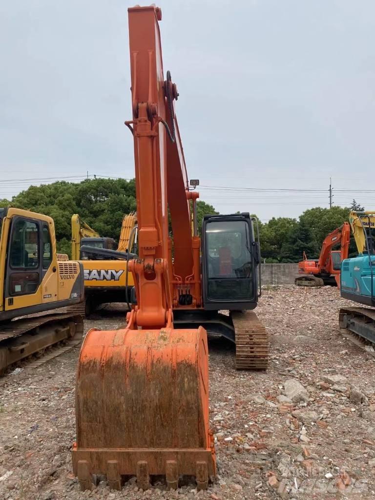 Hitachi ZX 120 Bageri guseničari
