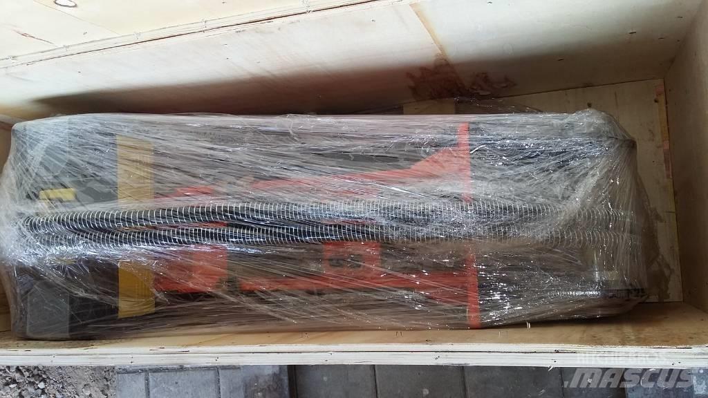 SWT SS53 / cekic 153kg Čekići