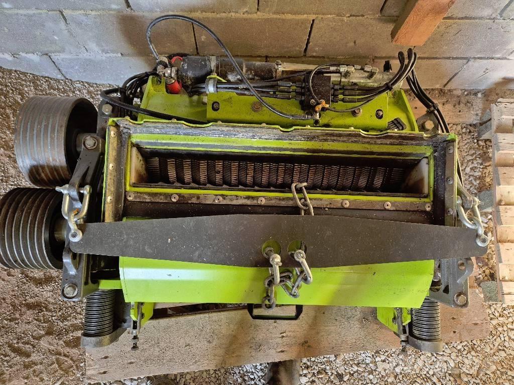 CLAAS Jaguar 960 4WD Mašine za stočnu hranu sa sopstvenim pogonom