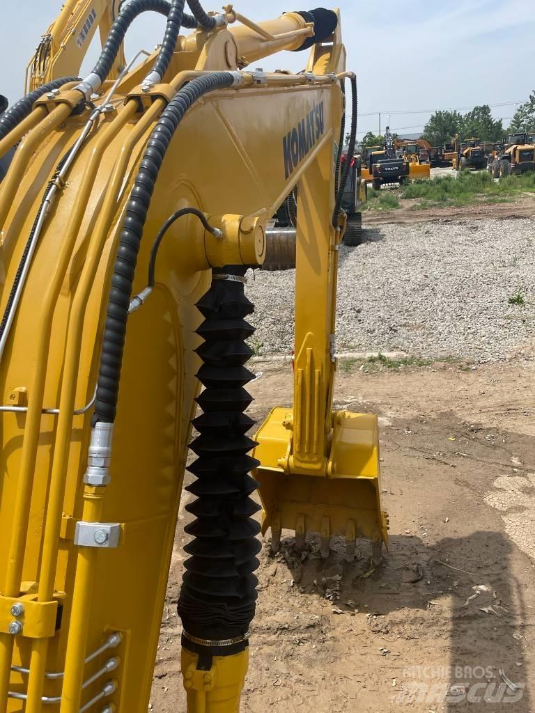 Komatsu PC130 Bageri guseničari