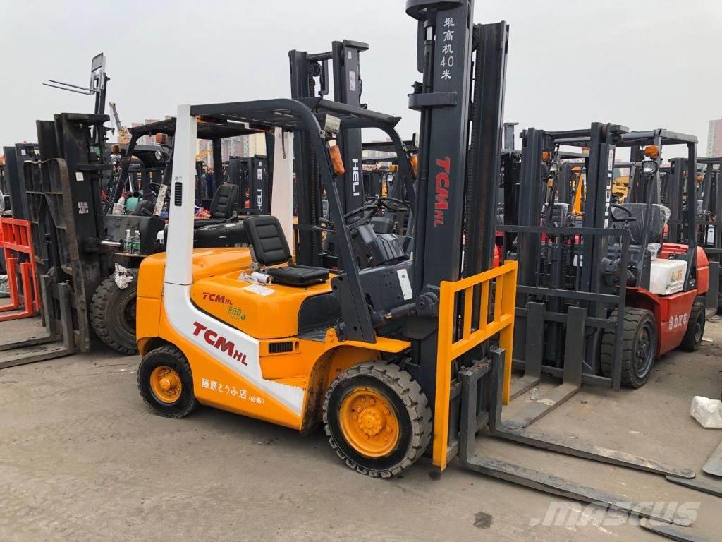 TCM FD30 Dizelski viljuškari