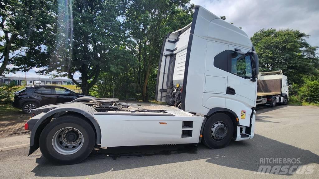 Iveco Saway 530 Tegljači