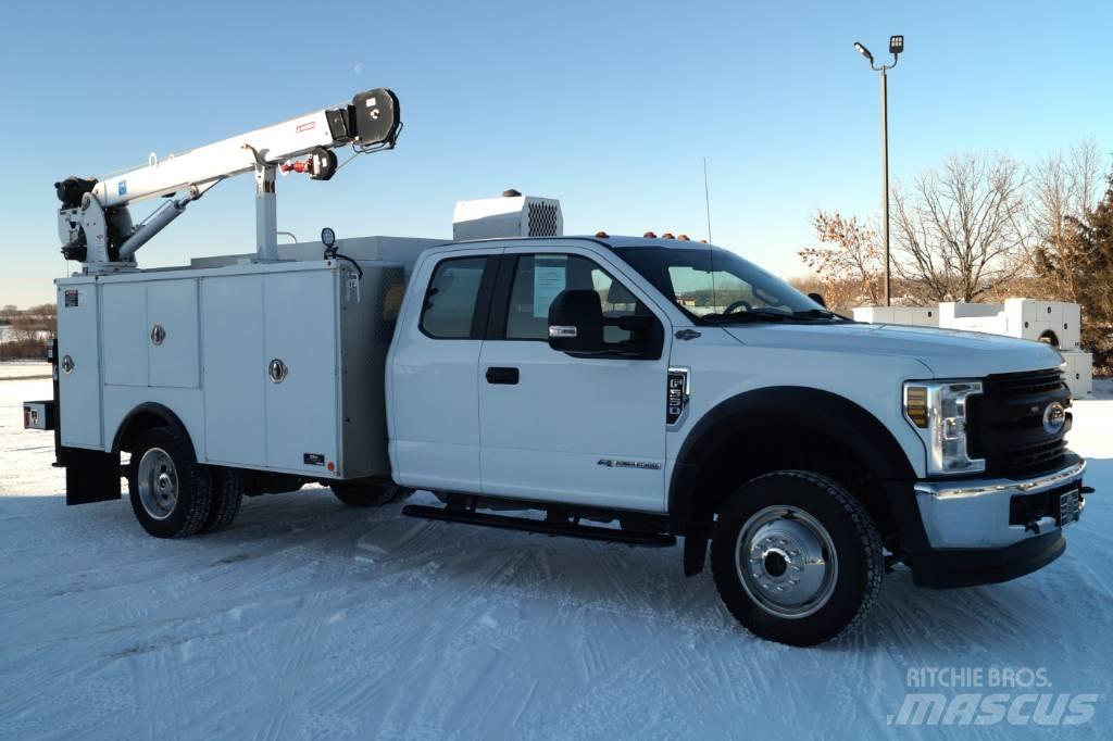 Ford F 550 XL SD Derik kranovi