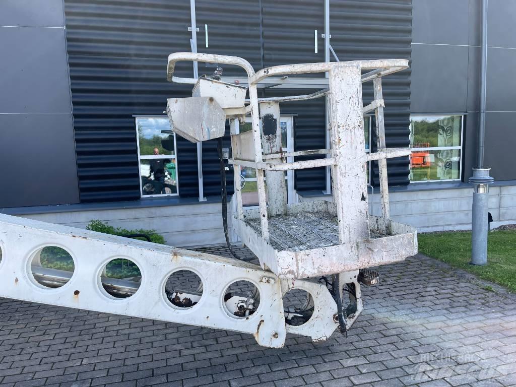 Grove AMZ 66 Bomlift Zglobne podizne platforme