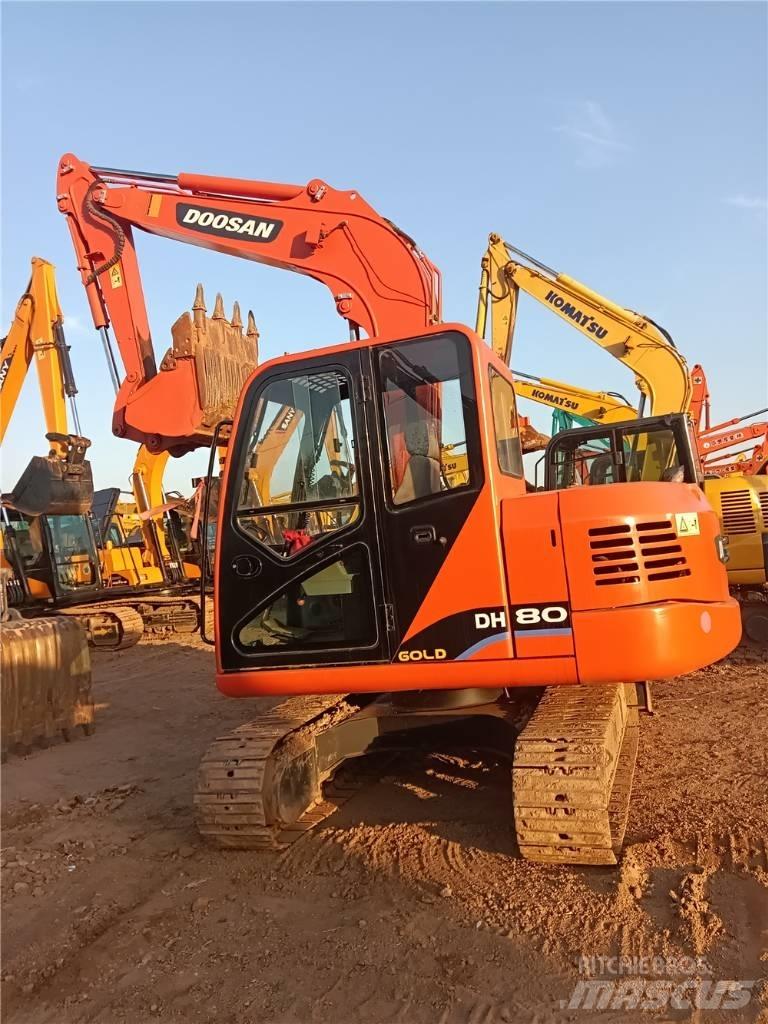 Doosan DH80G Bageri guseničari