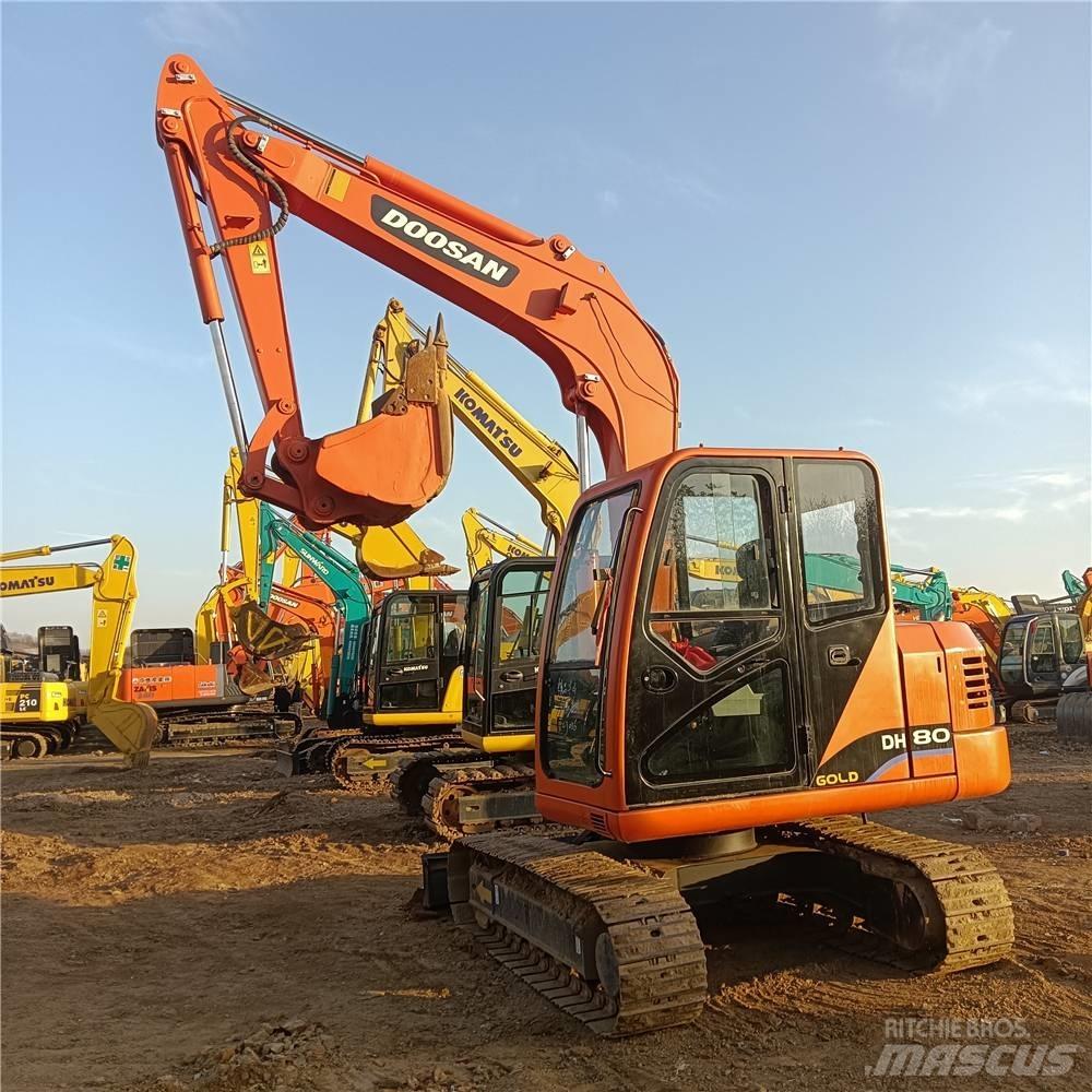 Doosan DH80G Bageri guseničari