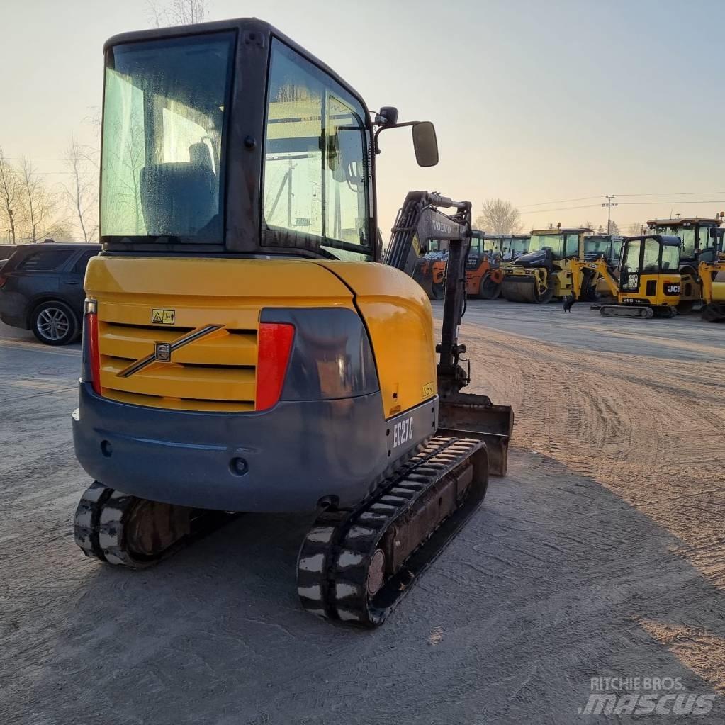 Volvo EC 27 C Mini bageri < 7t