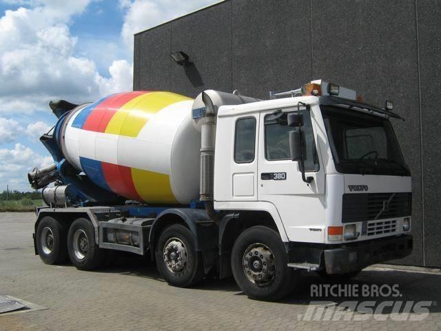 Volvo FL 12 Kamioni mešalice za beton