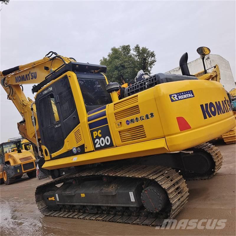 Komatsu PC 200-8 Bageri guseničari