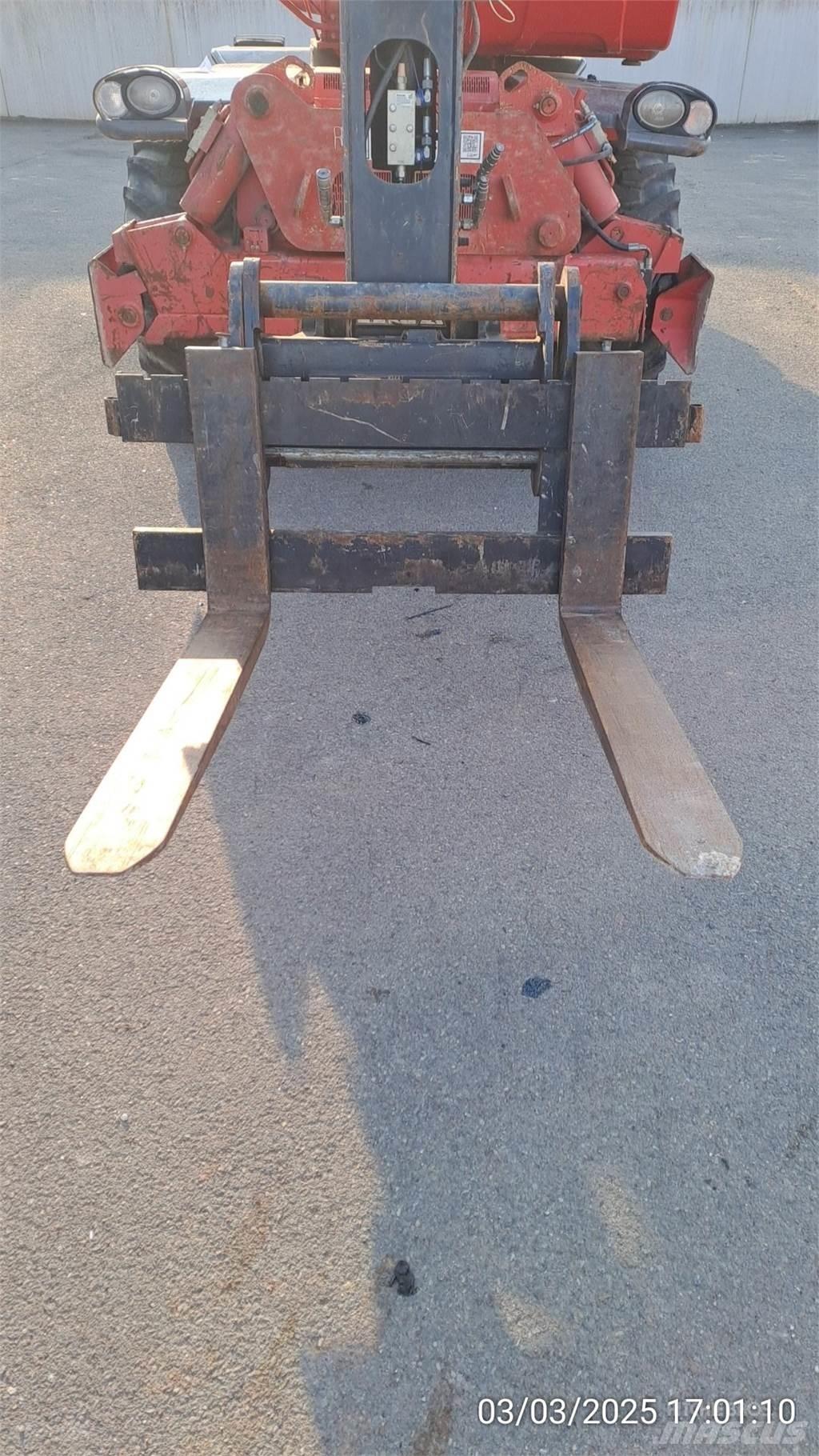 Manitou MT1440 Teleskopski viljuškari
