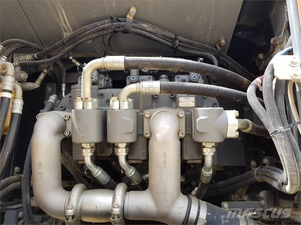 Hitachi KSD 405-6 Bageri guseničari