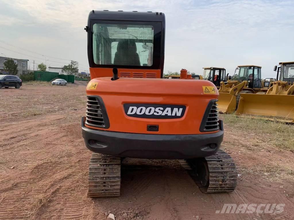 Doosan DX 55 Mini bageri < 7t