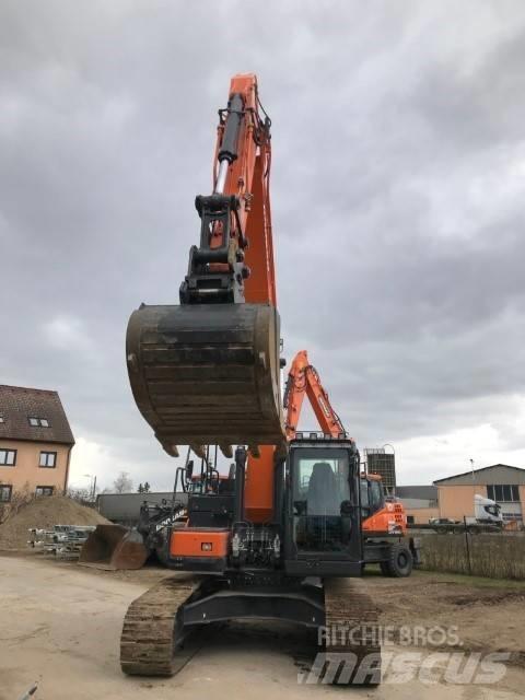 Doosan DX225LC-5 Bageri guseničari