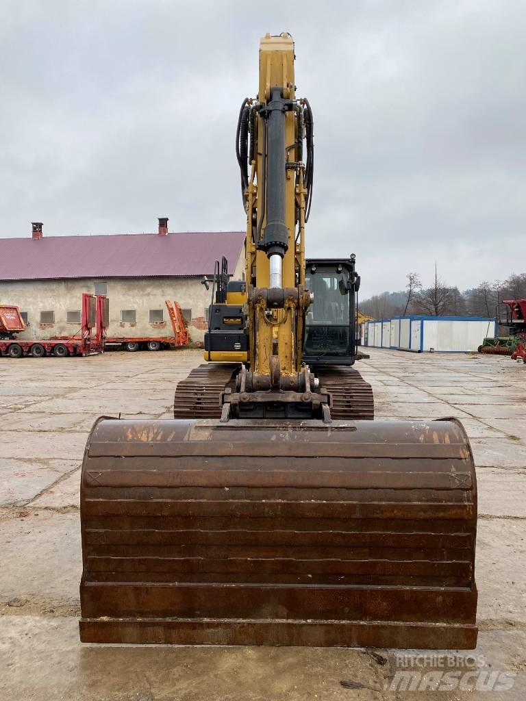 CAT 320 EL Bageri guseničari
