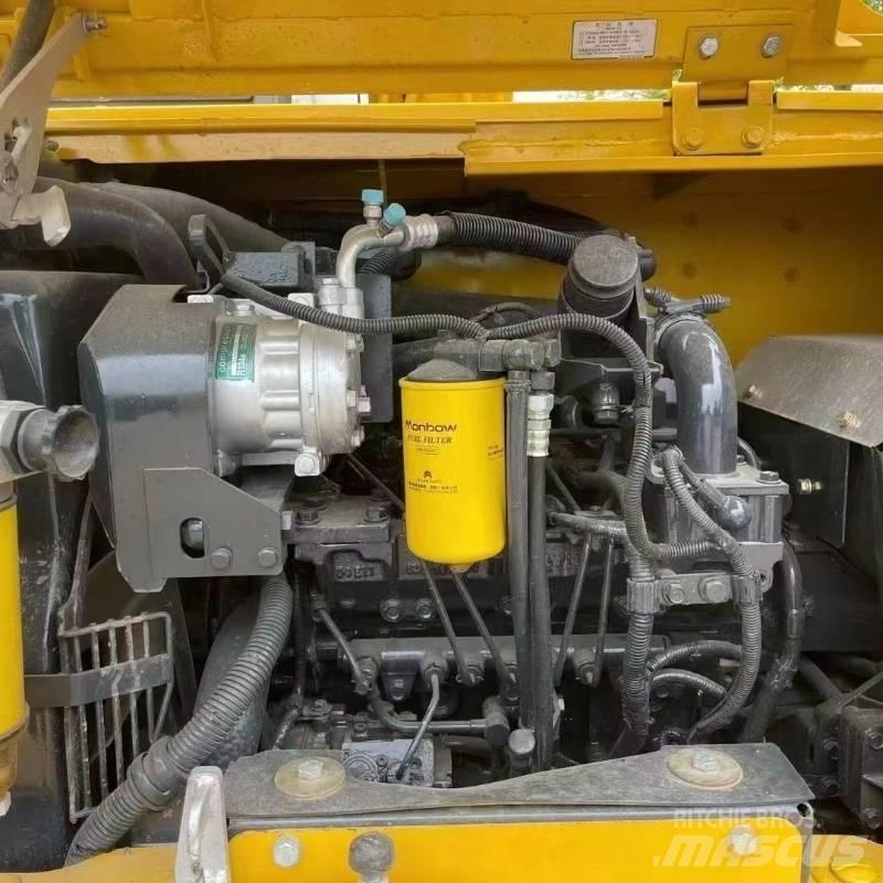 Komatsu PC70 Bageri guseničari