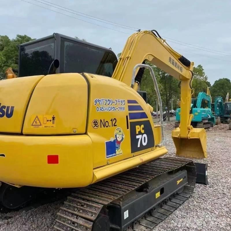 Komatsu PC70 Bageri guseničari