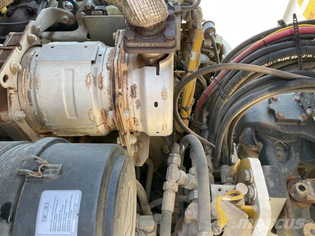 Bomag BW 151 AD-5 Valjci sa duplim bubnjem