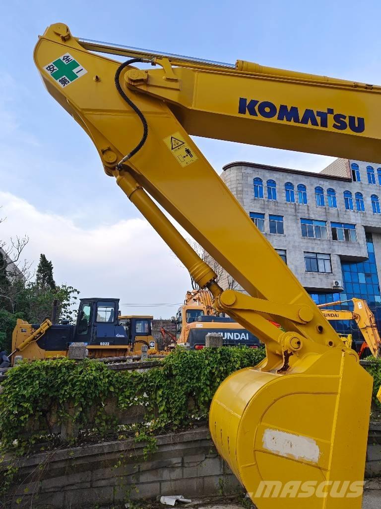 Komatsu PC 220-7 Bageri guseničari