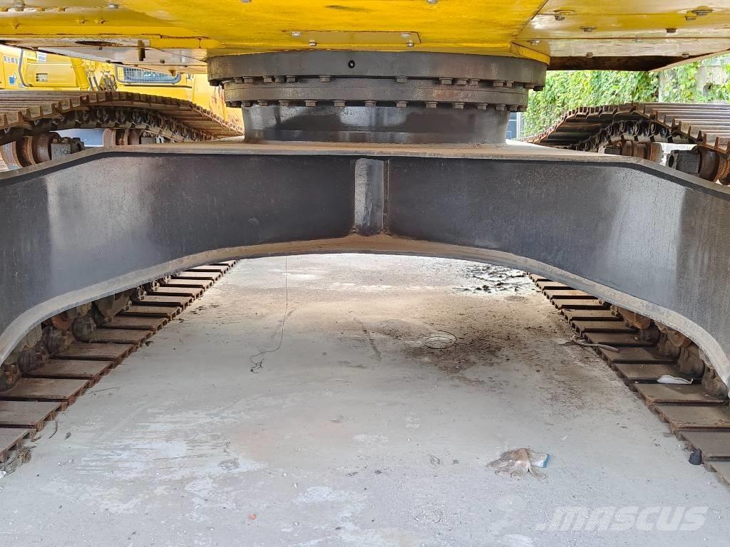 Komatsu PC 220-7 Bageri guseničari