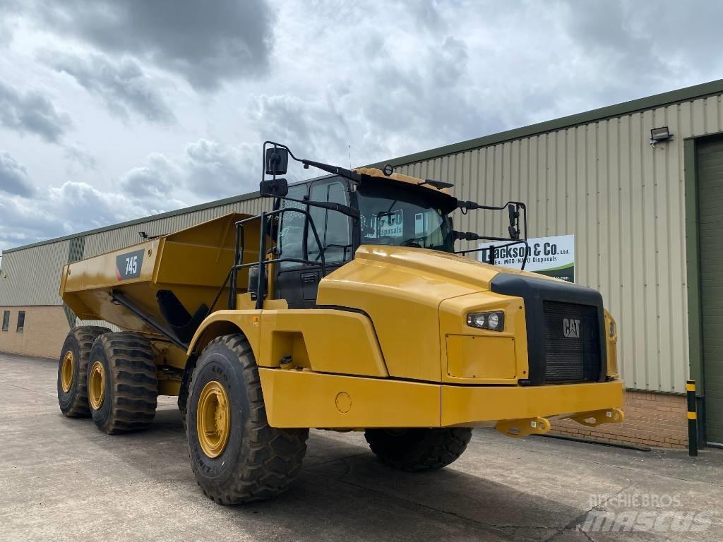 CAT 745 C Zglobni damperi