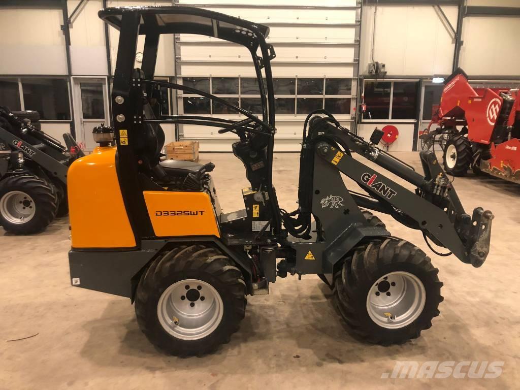 GiANT D 332 SWT Višenamenski utovarivači