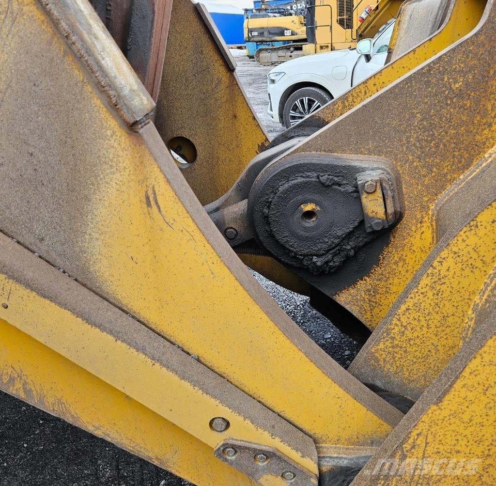 CAT 988 K Utovarivači na točkove