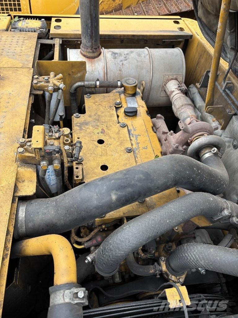 CAT 320 D L Bageri guseničari