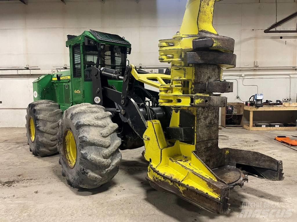 John Deere 643 K Mašine za sečenje drveća