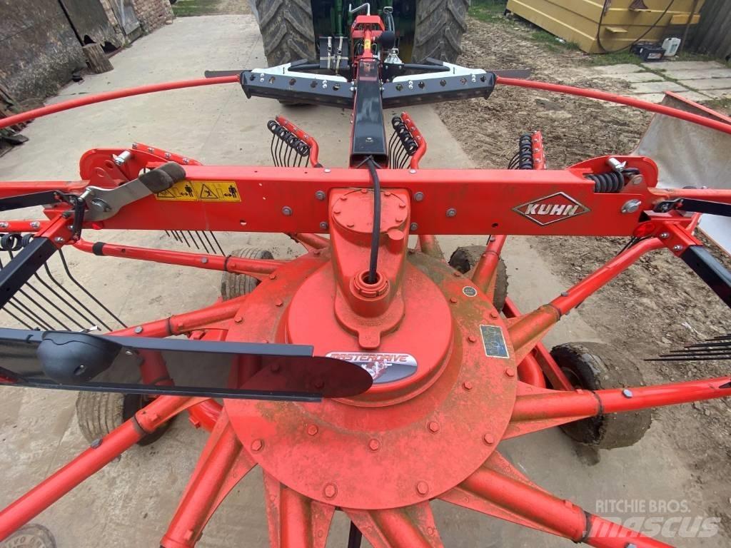 Kuhn GT 4731T Okretači i sakupljači sena