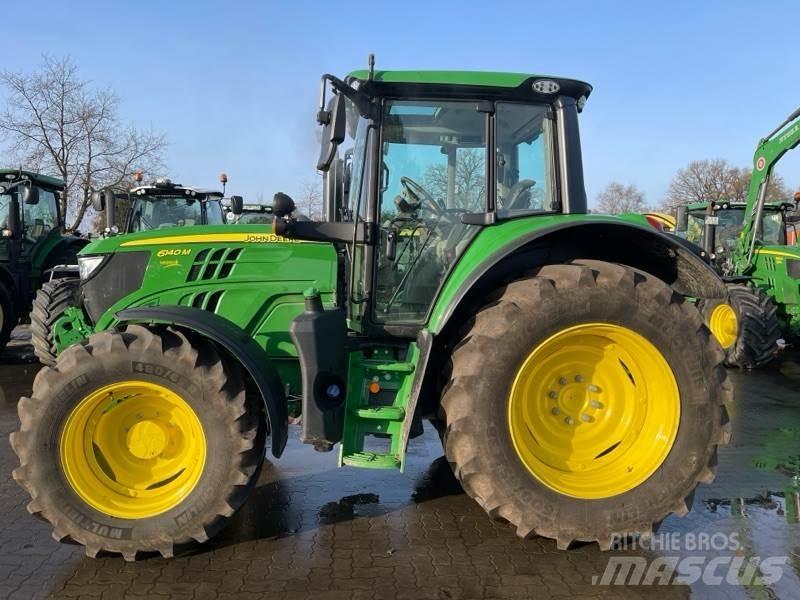 John Deere 6140M Traktori