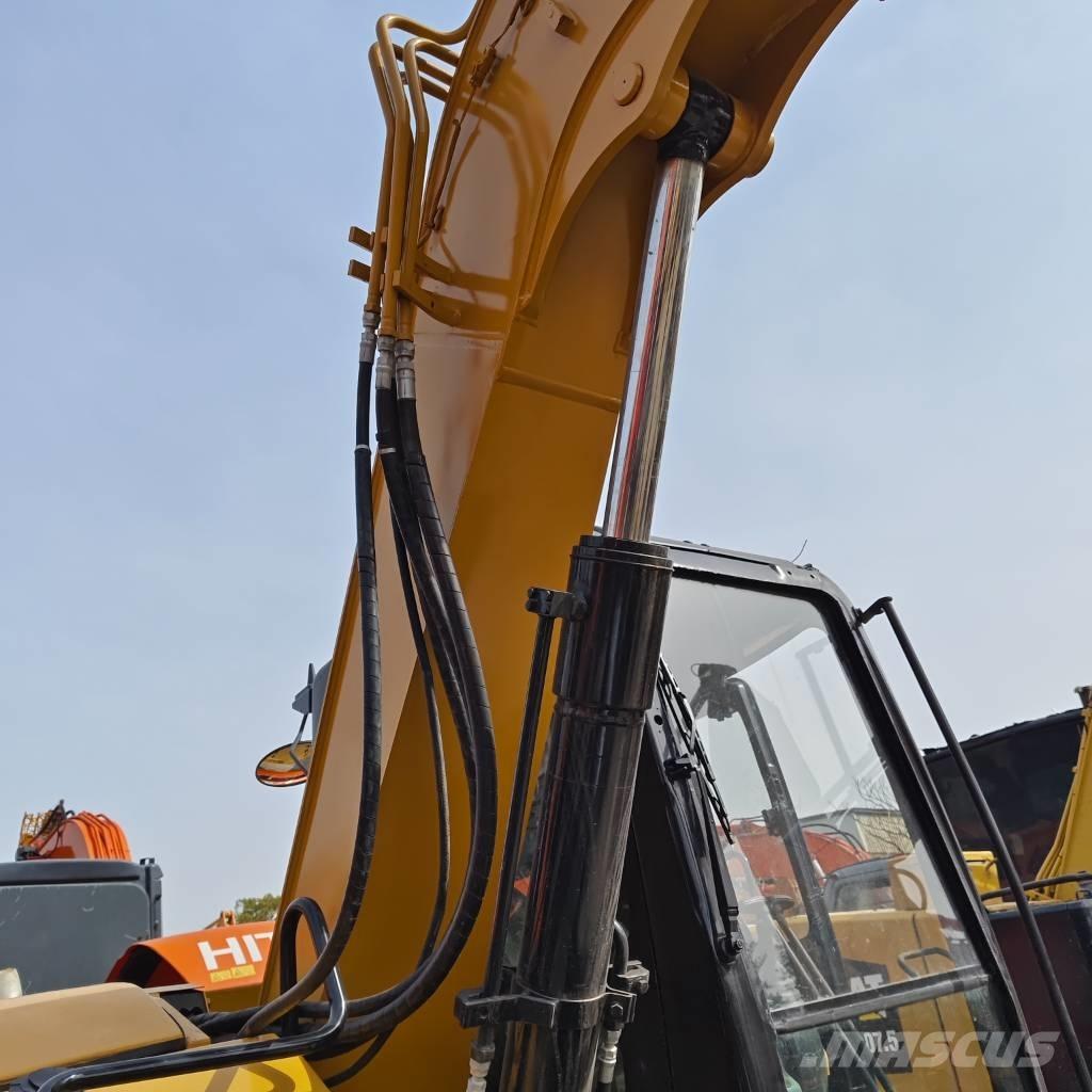 CAT 308 D Midi bageri 7t – 12t
