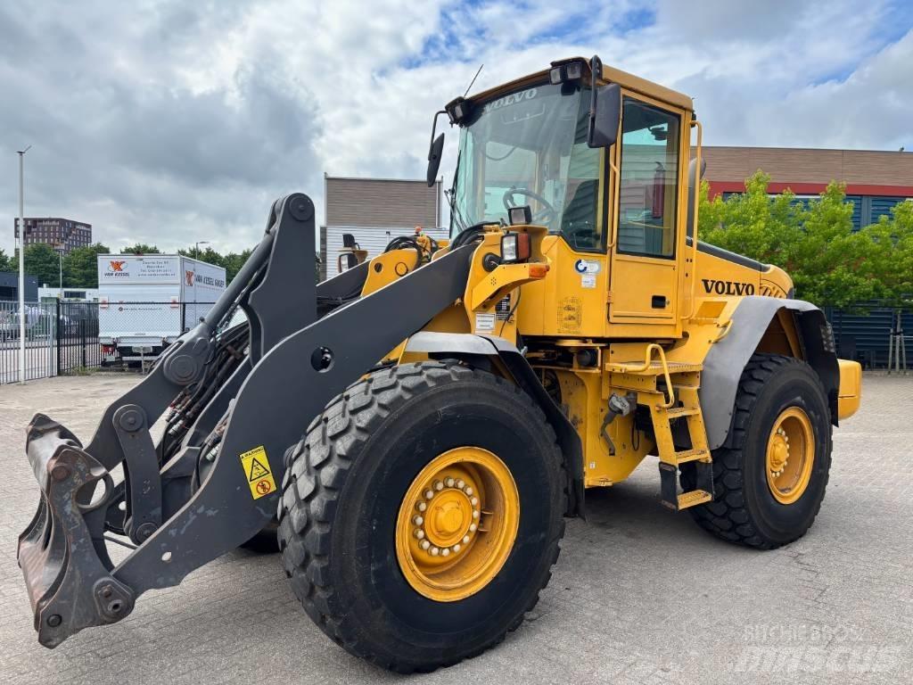 Volvo L 90 E Utovarivači na točkove