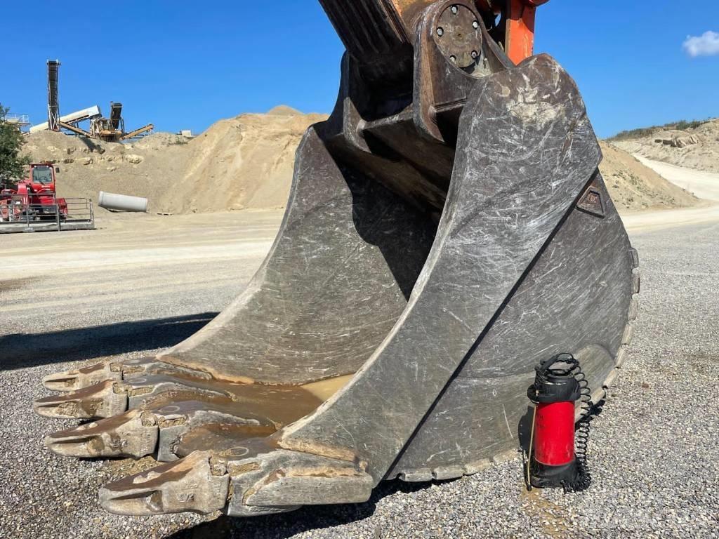 Hitachi EX 1200-6 Bageri guseničari
