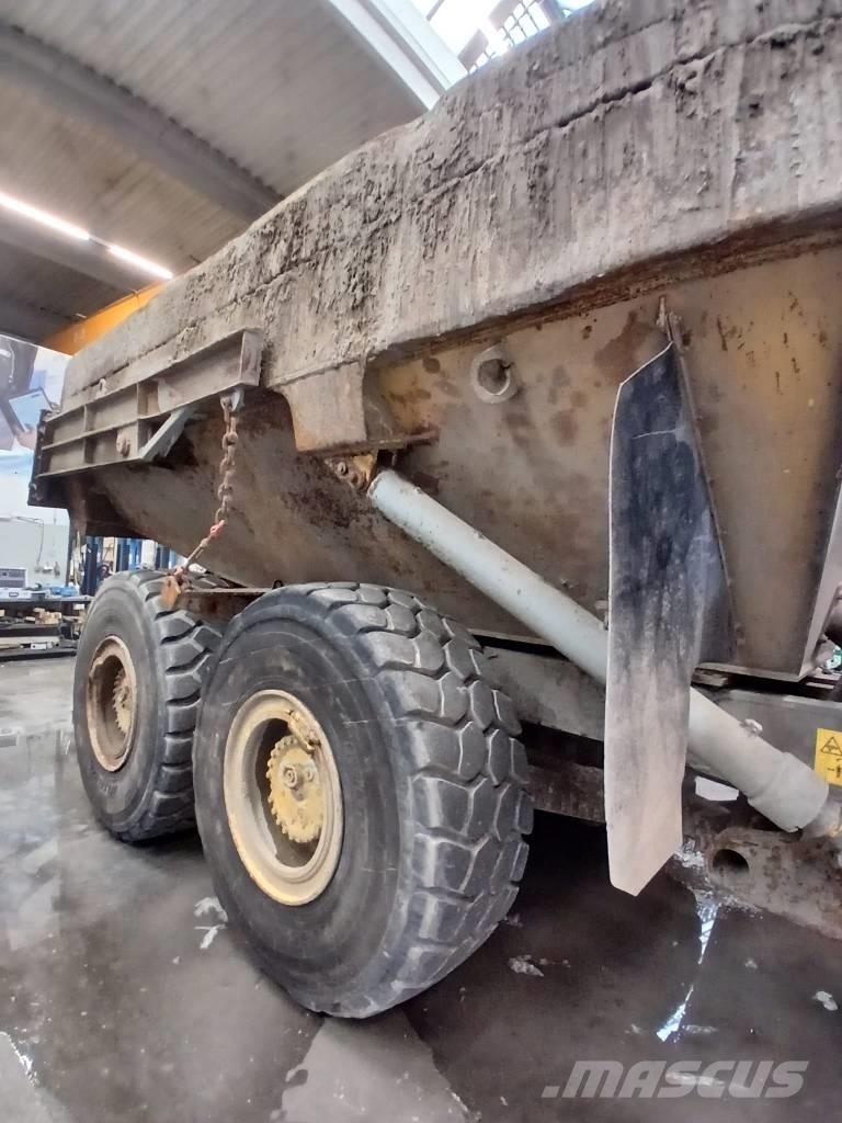 Komatsu HM 300-2 Zglobni damperi