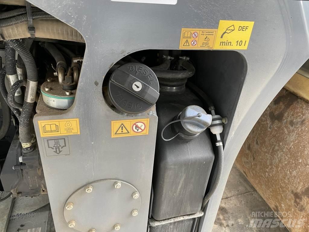 Hamm DV+ 90I VS-OS Valjci sa duplim bubnjem