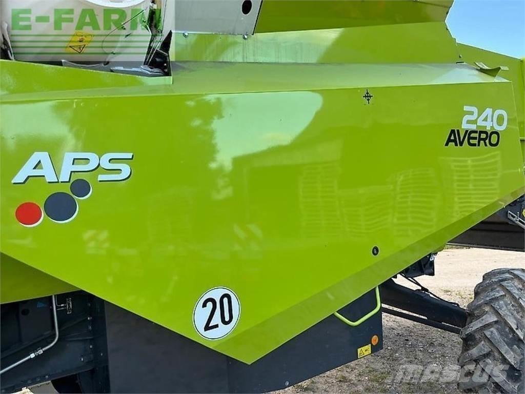CLAAS avero 240 Kombajni