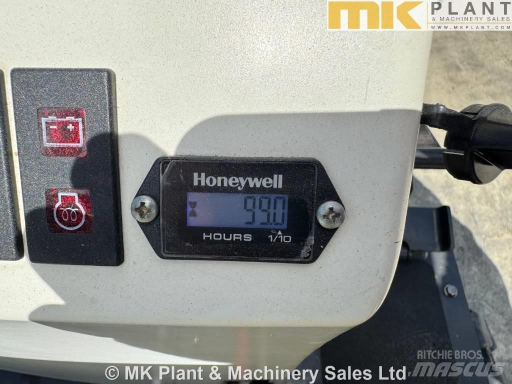 Bobcat E 10z (99 hrs) Mini bageri < 7t