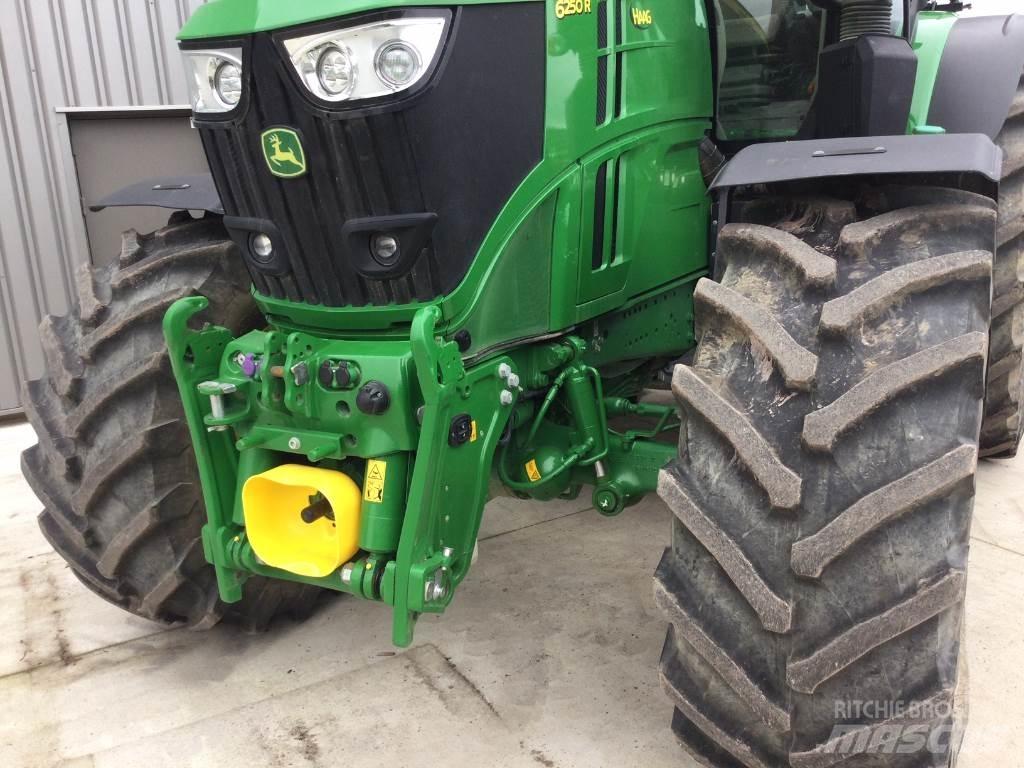 John Deere 6250R Traktori