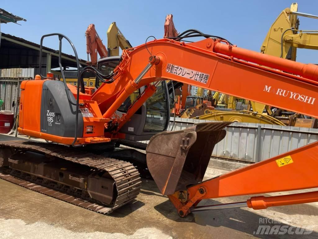 Hitachi ZX 135 Bageri guseničari