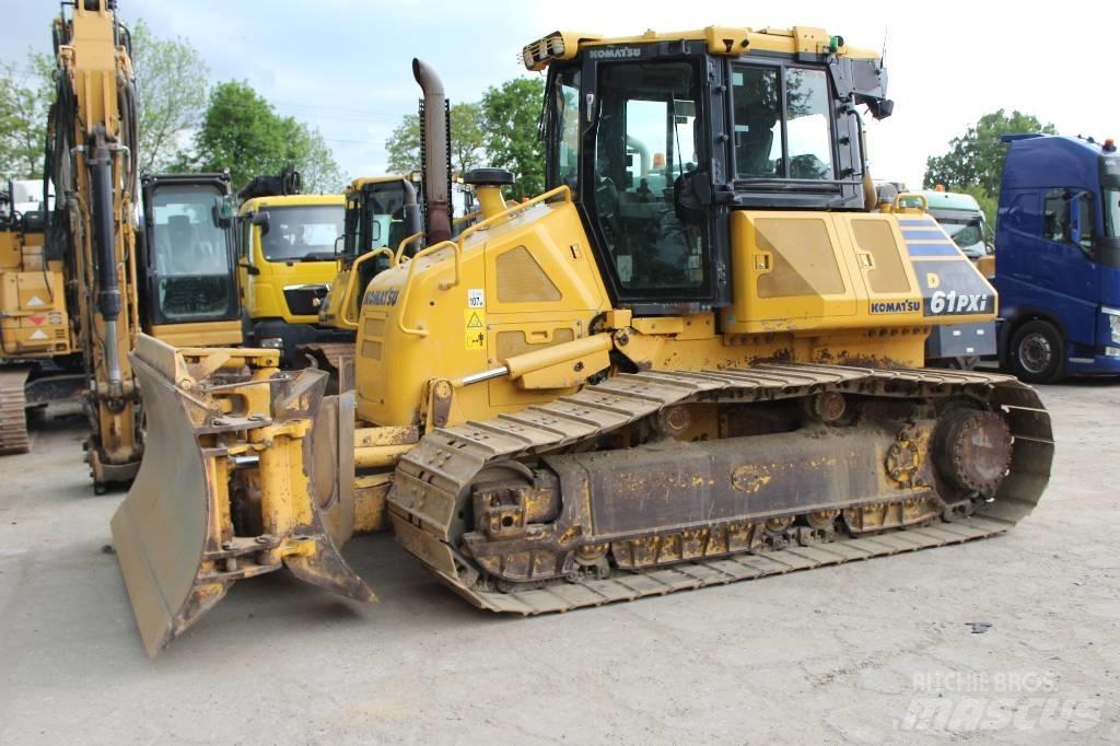 Komatsu D 61 PXI-23 Buldožeri guseničari